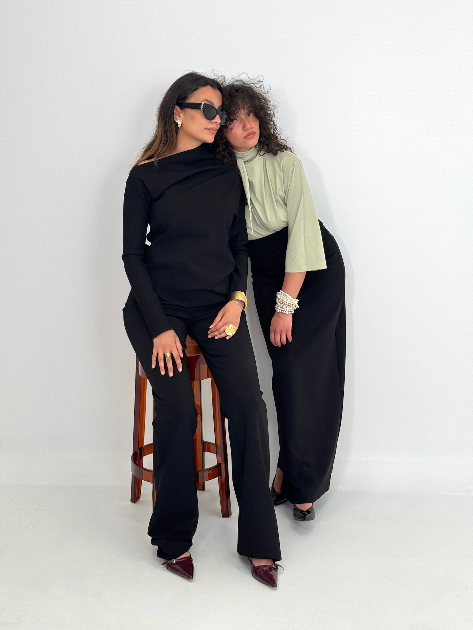 Pantalon tailleur noir