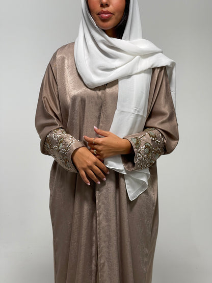 Abaya Nyll